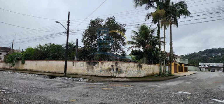 Imagem Terreno de Esquina com casa bairro Boehmerwald