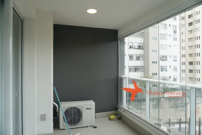 Imagem Apartamento à venda na Consolação, São Paulo-SP: quarto, sala e cozinha integrados, 1 banheiro, 1 vaga de garagem e 33m² de área.