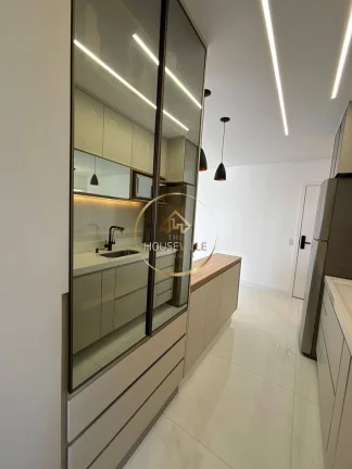 Imagem Apartamento, 2 dormitórios (1 suíte), varanda, Alvoradas Arboville Jacareí.