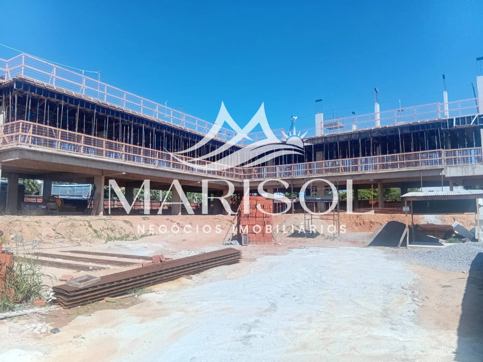 Imagem Apartamento de 2 quartos, 65m² no bairro Cumbuco, em Caucaia
