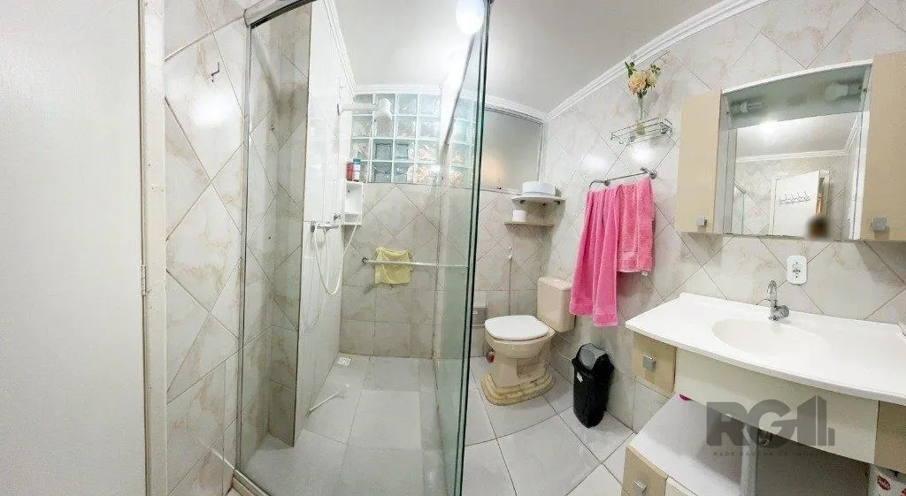Imagem Apartamento de 115m², 3 dormitórios, 2 vagas no bairro Glória