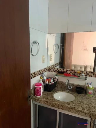 Imagem VENDO CASA 2/4 CONDOMÍNIO SÃO GABRIEL - VILLA OLÍMPIA