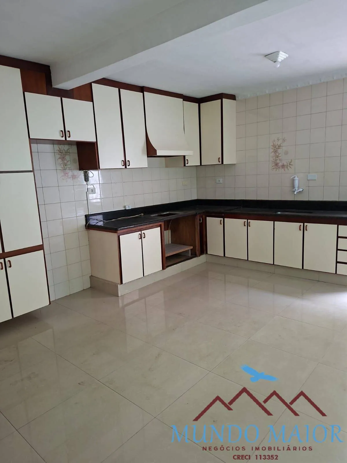 Imagem Sobrado Completo:3 Dorms,2 Banheiros,Área Gourmet e Vaga Tripla - Marajoara