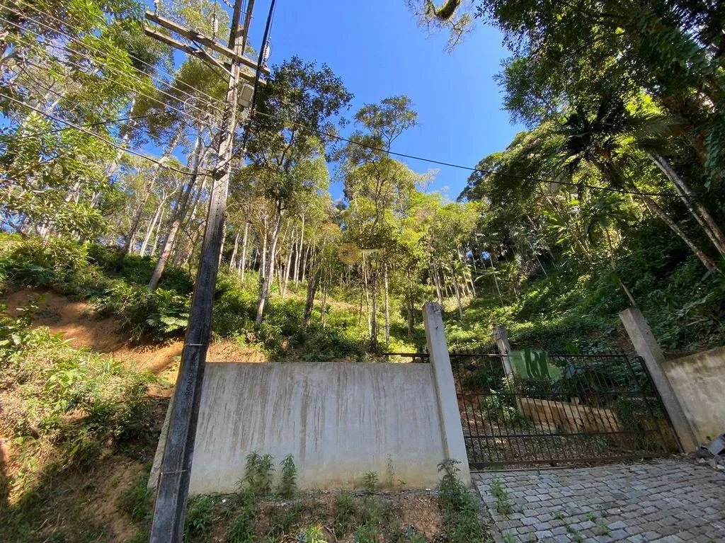 Imagem Terreno em Condomínio para Venda em Teresópolis / RJ no bairro Carlos Guinle