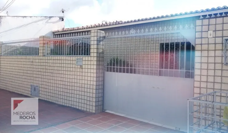 Casa com 4 Quartos à Venda, 126 m² em Cidade da Esperança - Natal