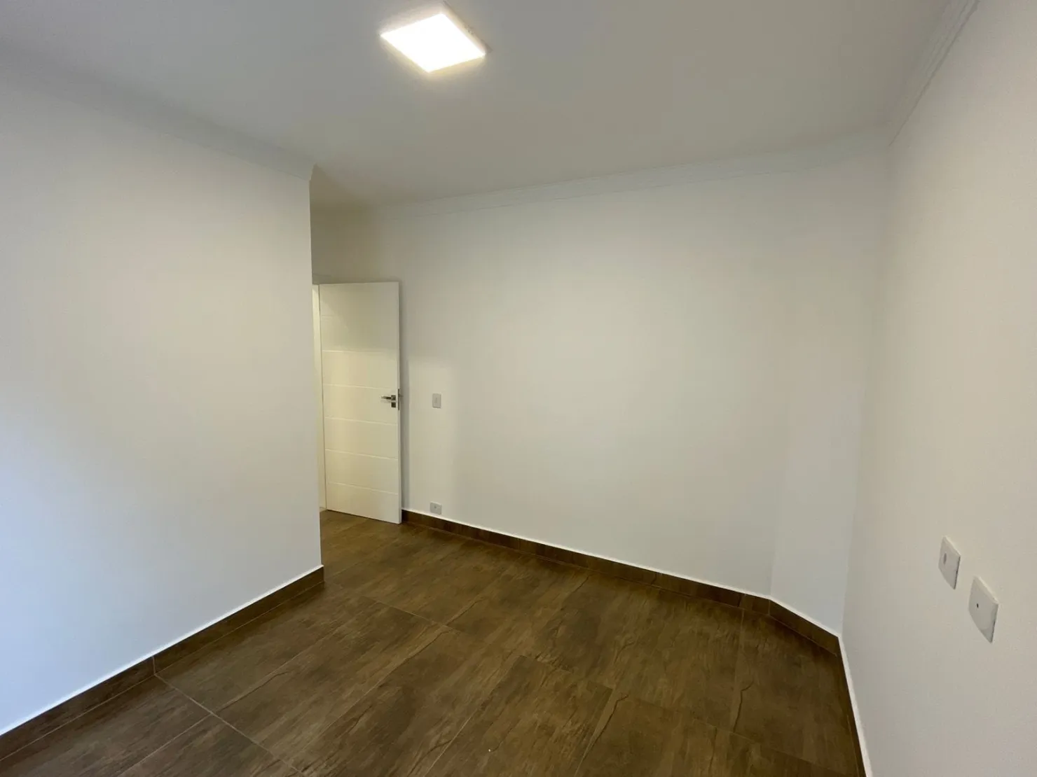 Imagem Casa à venda 2 Quartos, 1 Suite, 90M², Vila Prado, Pindamonhangaba - SP | Condomínio Vila Romana