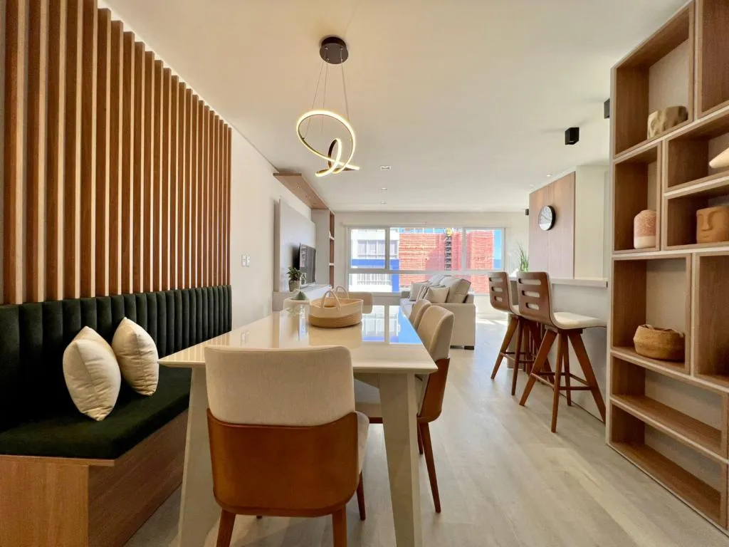 Imagem Apartamento 3 Dormitórios - Bairro Navegantes