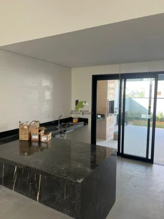 Imagem Excelente Casa em Condomínio Pronta pra Morar