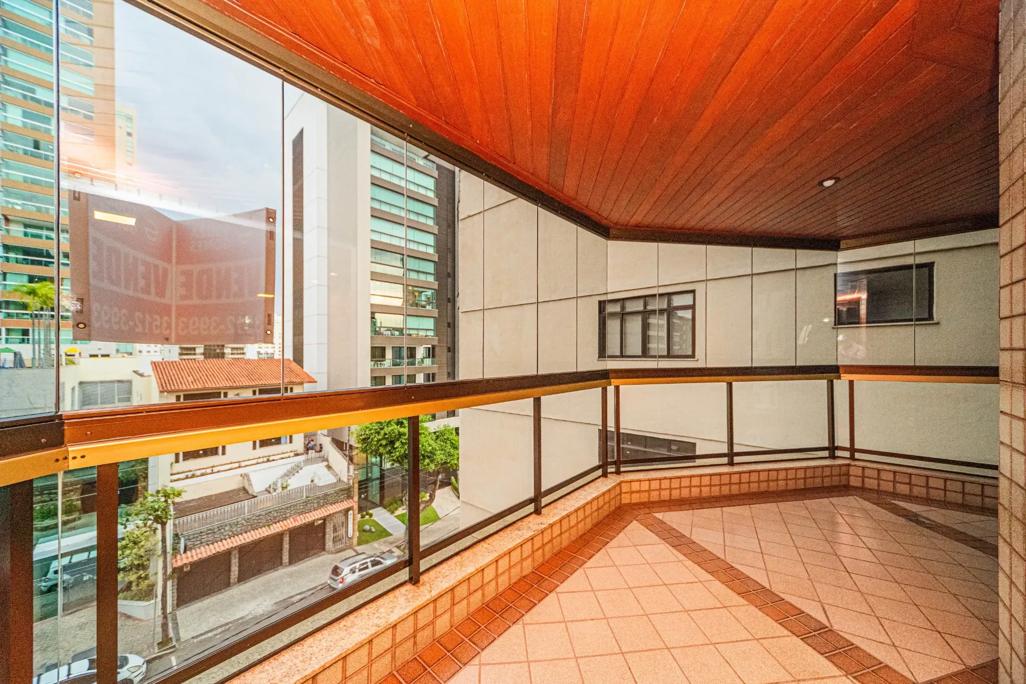 Imagem Apartamento com 3 Quartos à Venda, 150 m² em Centro - Juiz de Fora