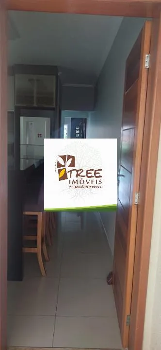 Imagem VENDA DE SOBRADO NO SCAFFID II, EM ITAQUAQUECETUBA/SP, 150m² com 2 suítes, salas amplas, cozinha planejada, quintal e 03 vagas. CONSULTE-NOS.