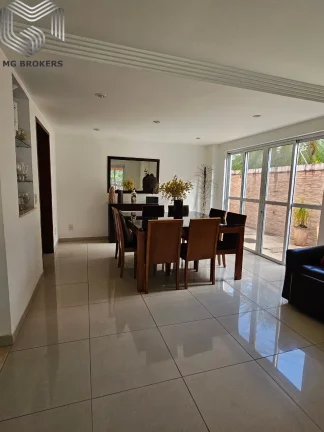 Imagem Casa de luxo em condomínio no Recreio dos Bandeirantes, Rio de Janeiro - 4 quartos, 4 suítes, 4 salas, 6 banheiros, 4 vagas, 400m².