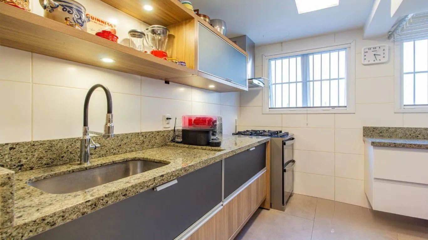 Imagem Casa em condomínio com terraço, piscina e espaço gourmet, Chacara das Pedras