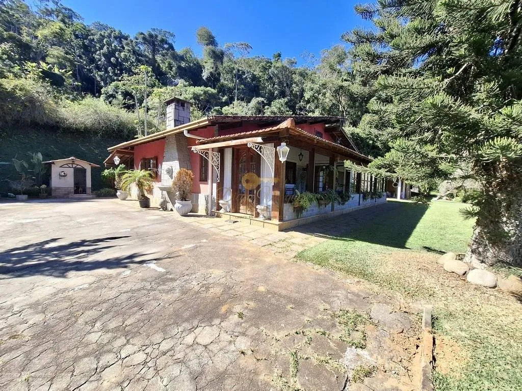 Imagem Casa para Venda em Teresópolis / RJ no bairro Albuquerque