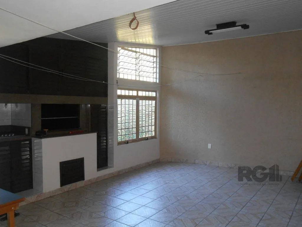 Imagem Casa 4 dormitórios no bairro Agronomia