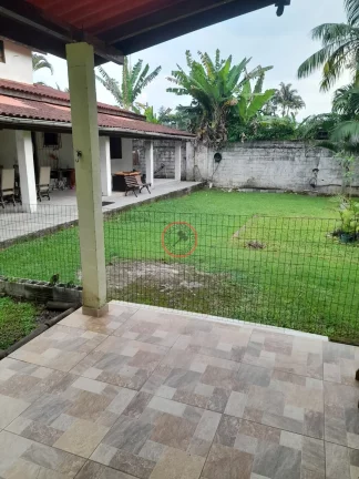 Imagem DUAS CASAS NO MESMO TERRENO PARA LOCAÇÃO MENSAL. CASA GRANDE COM 3 DORMITÓRIOS, SENDO 2 SUÍTES E A OUTA CASA É UM LOFT.