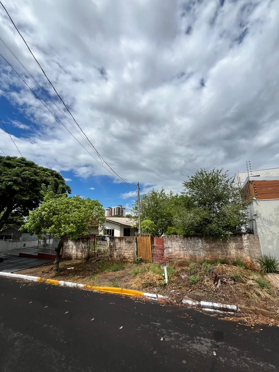 Imagem Terreno 262m Umuarama-PR 346