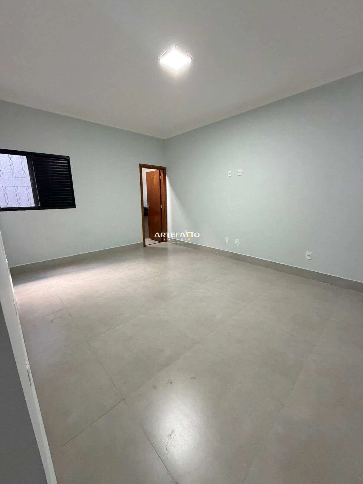 Imagem Casa à venda em Franca, Jardim Adelinha, com 2 quartos, 80m2