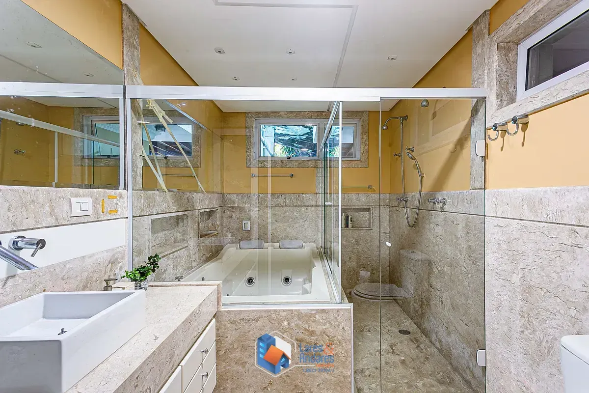 Imagem Casa para venda em Brooklin Paulista com 6 quartos, sendo 6 suítes, 800m²