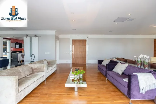 Imagem Apartamento Alto Padrão à Venda Em Moema Com 4 Suítes e 5 Vagas