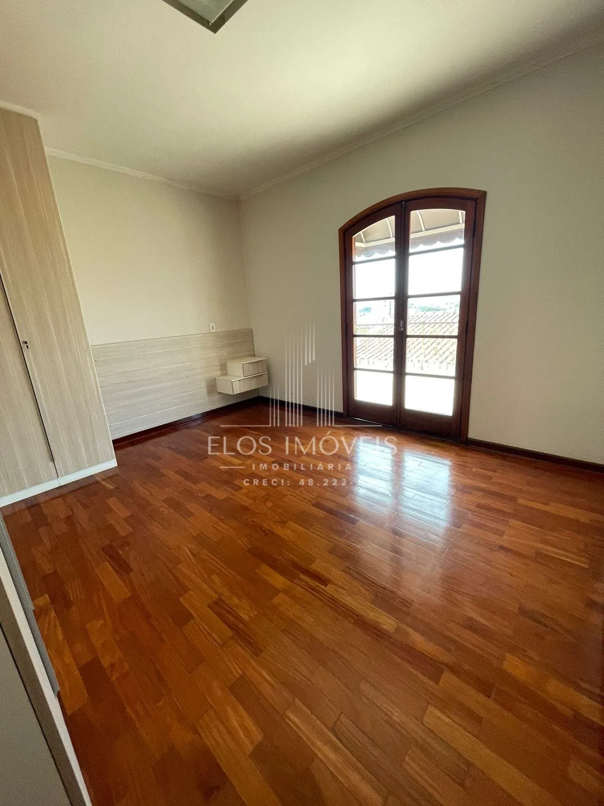 Imagem Sobrado de 4 quartos, 264m² no bairro Vila São Roque, em Limeira
