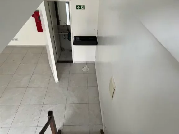 Imagem Loja Comercial em 27970 - 02, RJ