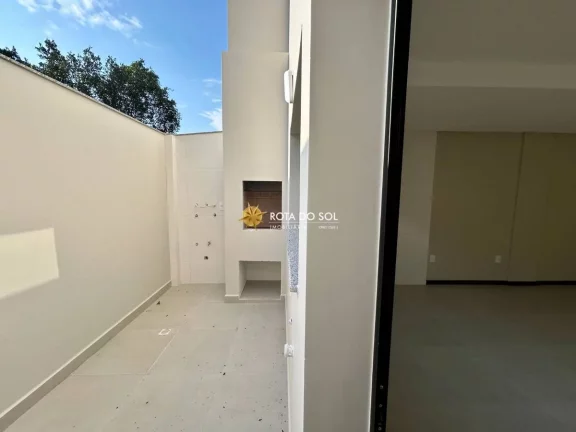 Imagem Sobrado 2 suítes novo à venda Bombinhas SC