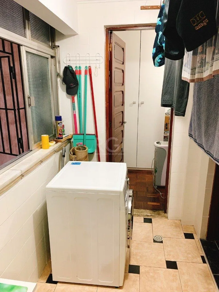 Imagem Apartamento no bairro Auxiliadora de 3 dormitórios e vaga