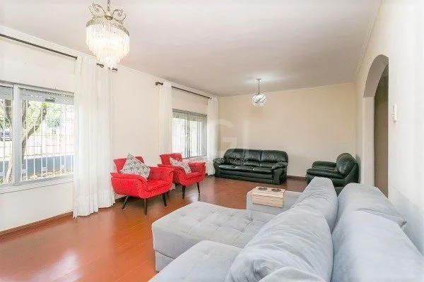 Imagem Casa para Venda - 238.35m², 4 dormitórios, sendo 1 suites, 2 vagas - Nonoai
