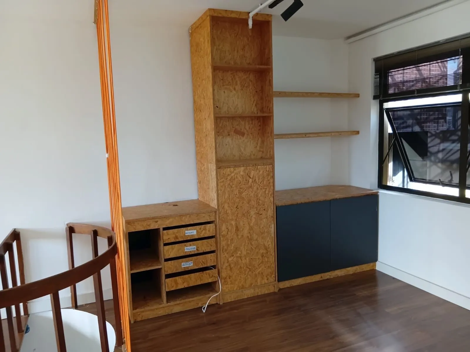 Imagem Vende-se cobertura comercial com Terraço - Moinhos de Vento