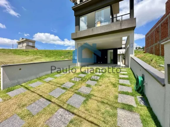 Imagem Casa linda à venda no Terra Nobre Granja Viana