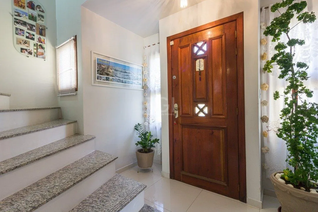 Imagem Casa Condominio para Venda - 191m², 3 dormitórios, sendo 1 suites, 2 vagas - Tristeza