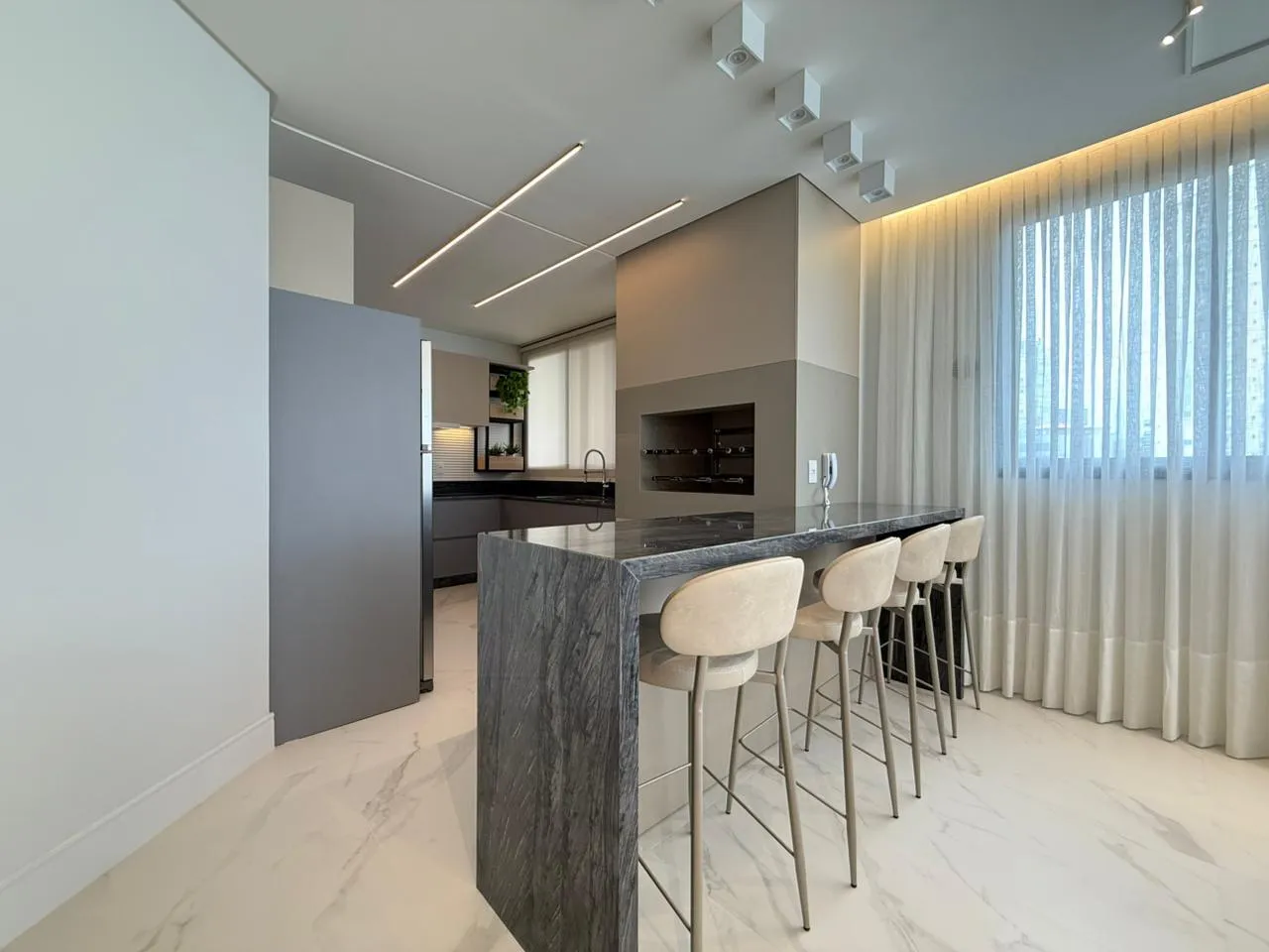 Imagem Apartamento com vista para o mar à venda com 69.91m2 por R$ 1.200.000,00