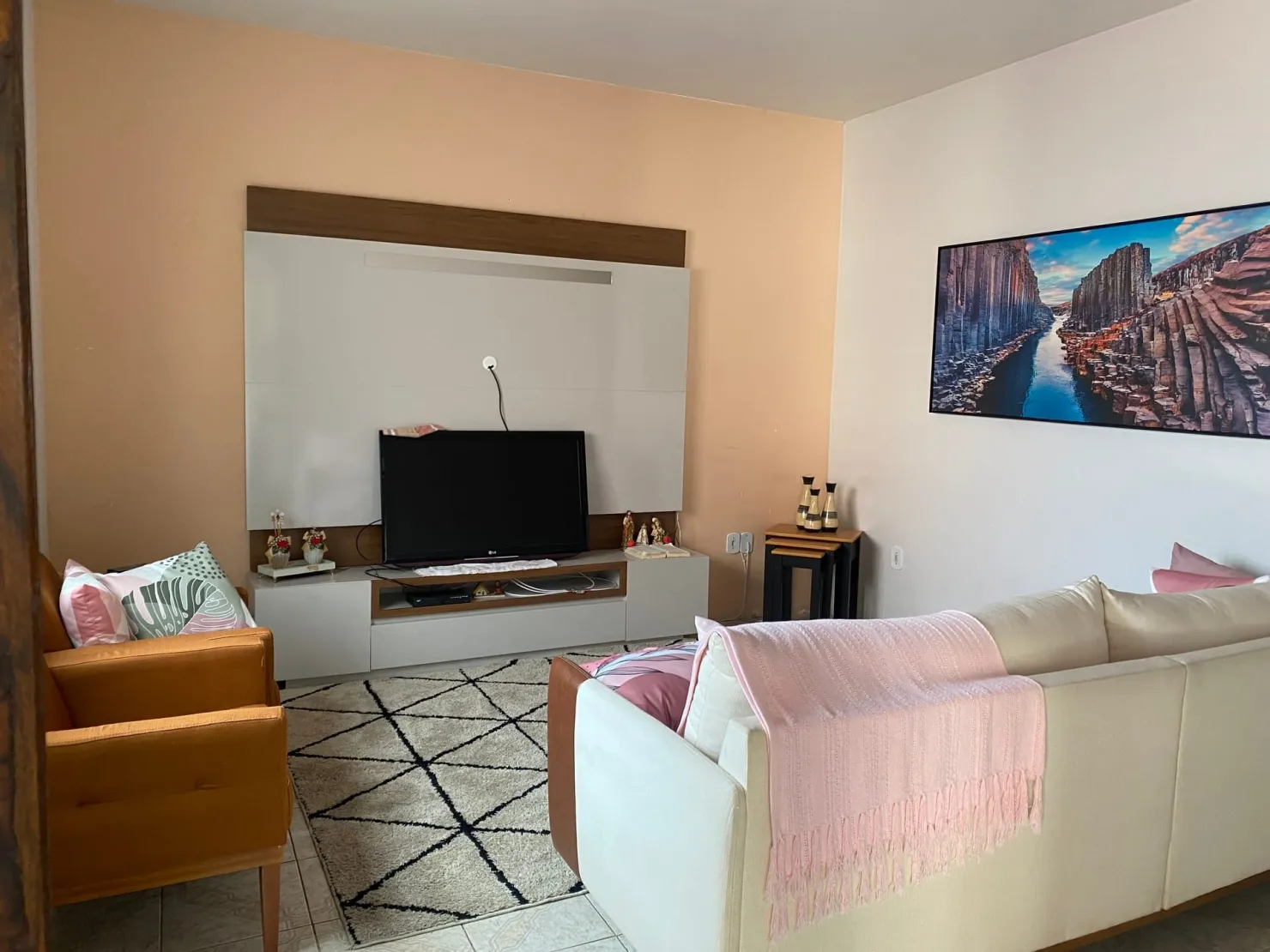 Imagem Casa à venda 5 Quartos, 1 Suite, 4 Vagas, 300M², Vila Santa Rita, Guaratinguetá - SP