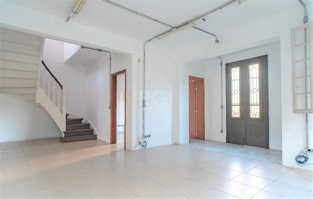 Imagem Casa Comercial para Venda - 290m², 0 dormitórios, Menino Deus