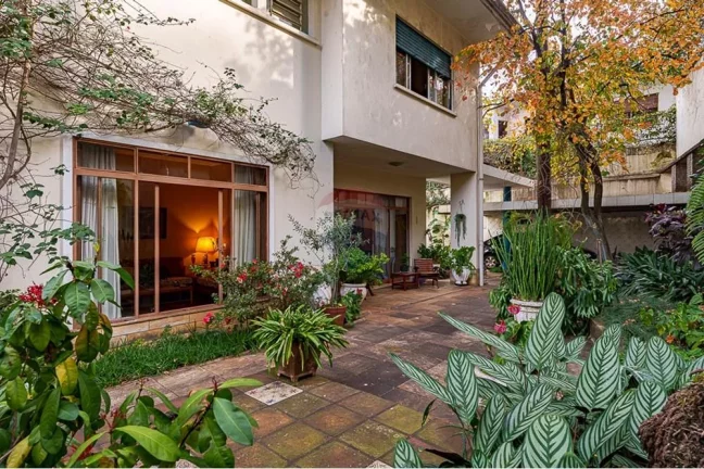 Imagem CASA ICÔNICA NO PACAEMBU – ARQUITETURA E CHARME ATEMPORAL!