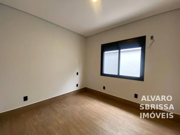 Imagem Linda casa com três suítes no condomínio Bandeirantes em Salto SP