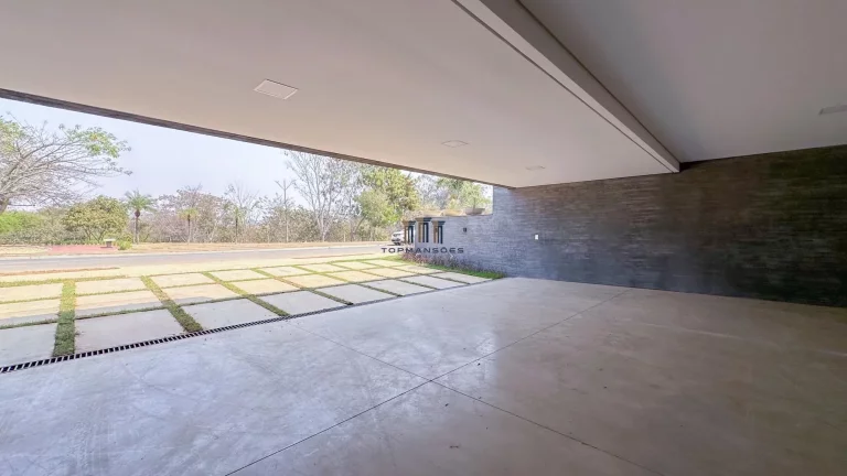 Imagem Casa moderna com vista definitiva, piscina suspensa em Alphaville/ Vespasiano
