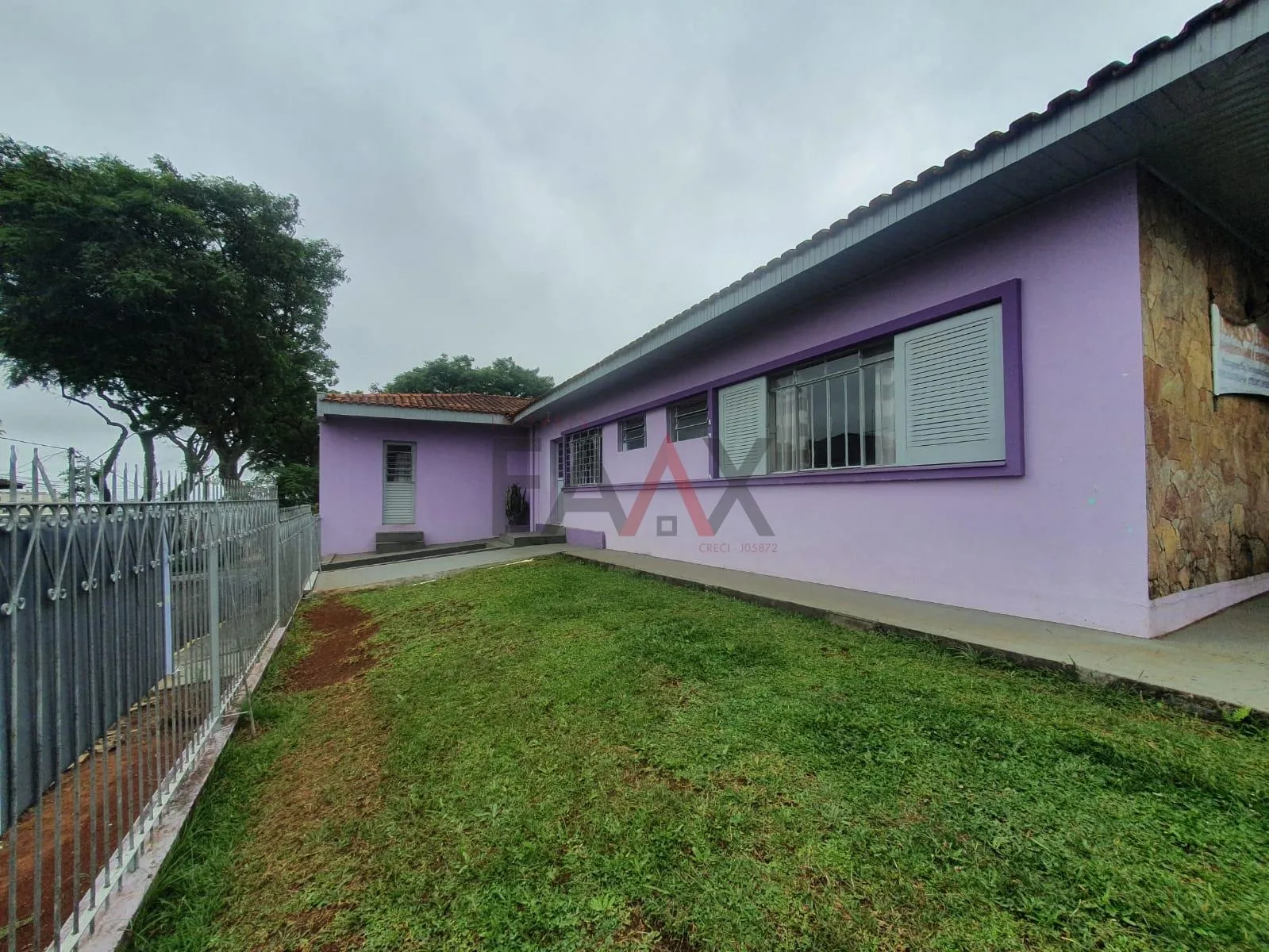 Imagem casa a venda próximo ao GRESGA no centro em Guarapuava - PR