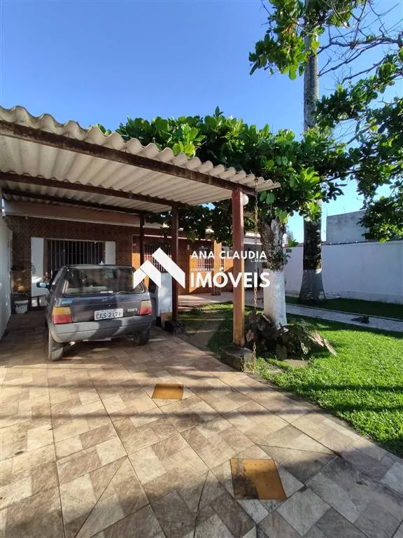 Imagem Casa lado praia em Itanhaém a 300 metros do mar