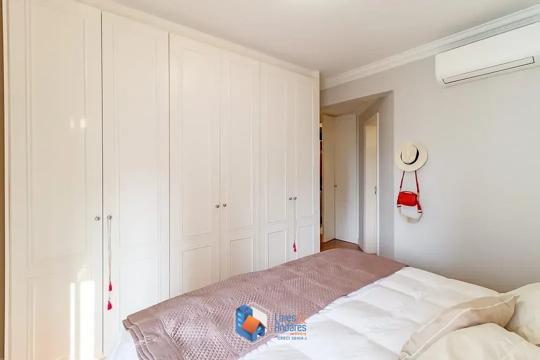 Imagem Apartamento para venda em Jardim Fonte do Morumbi com 3 quartos, sendo 3 suítes, 225m²