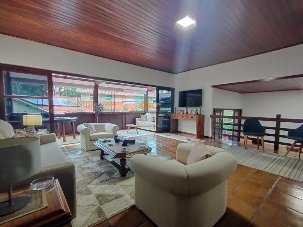 Imagem Casa em Condomínio para Venda em Teresópolis / RJ no bairro Granja Guarani