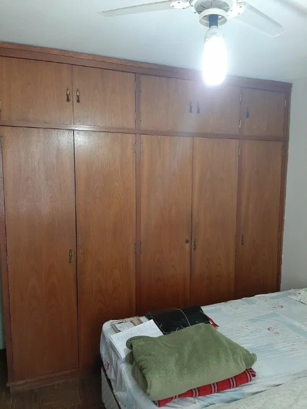 Imagem Imperdível Sobrado à Venda em Rudge Ramos - São Bernardo do Campo-SP: 4 quartos, 1 suíte, 2 banheiros, 2 vagas, 184m².