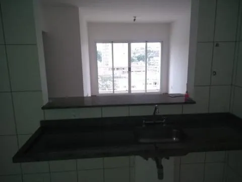 Imagem VENDA DE APARTAMENTO NO CONDOMÍNIO AMARILIS, EM ARUJÁ/SP, OPORTUNIDADE de 79m² com 3 quartos, suíte, sala com varanda e 2 vagas p/ auto. CONSULTE-NOS.