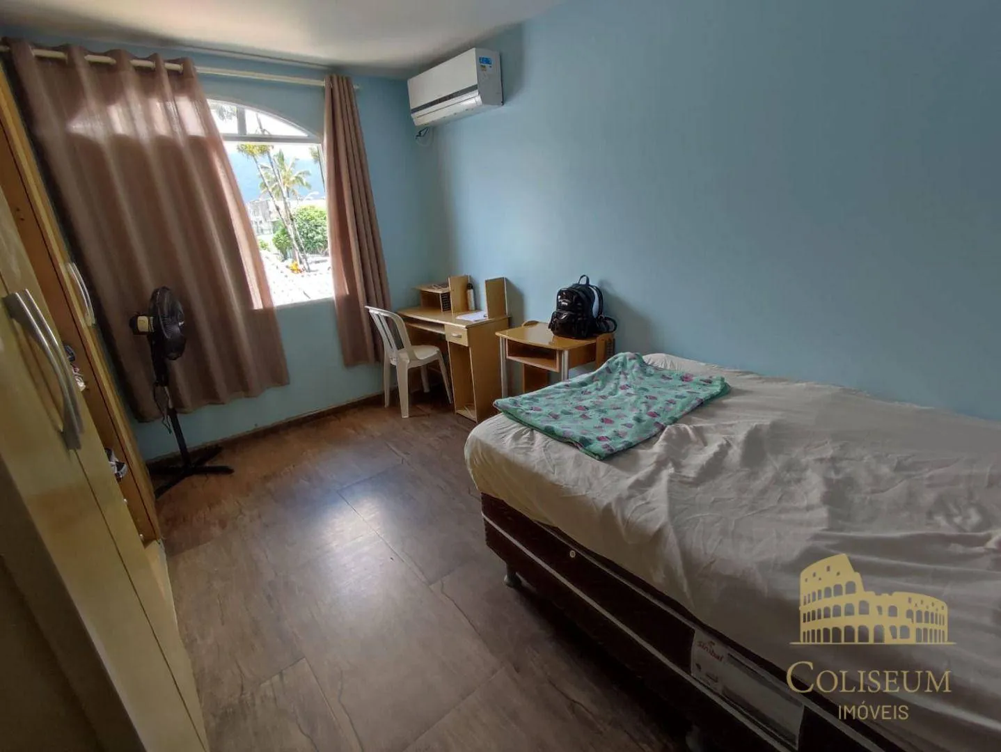 Imagem Casa com 3 dormitórios à venda, 430 m² por R$ 1.600.000,00 - Balneário Flórida - Praia Grande/SP