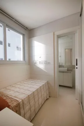 Imagem Apartamento frente mar para locação em Balneário Camboriú.