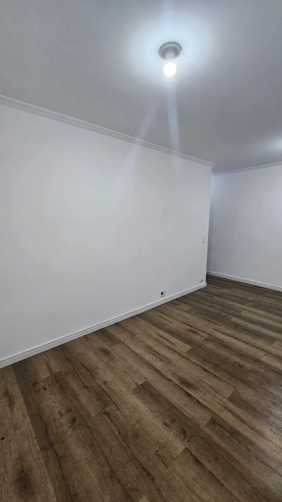 Imagem VENDO LINDO APTO DE 02 DORMIRÓRIOS NO CONJUNTO RESIDENCIAL INGAÍ - SP!