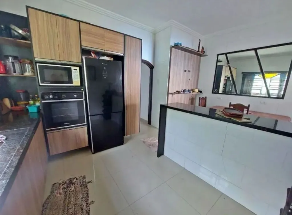 Imagem CASA COM 260,00 m² - AVIAÇÃO - PRAIA GRANDE SP