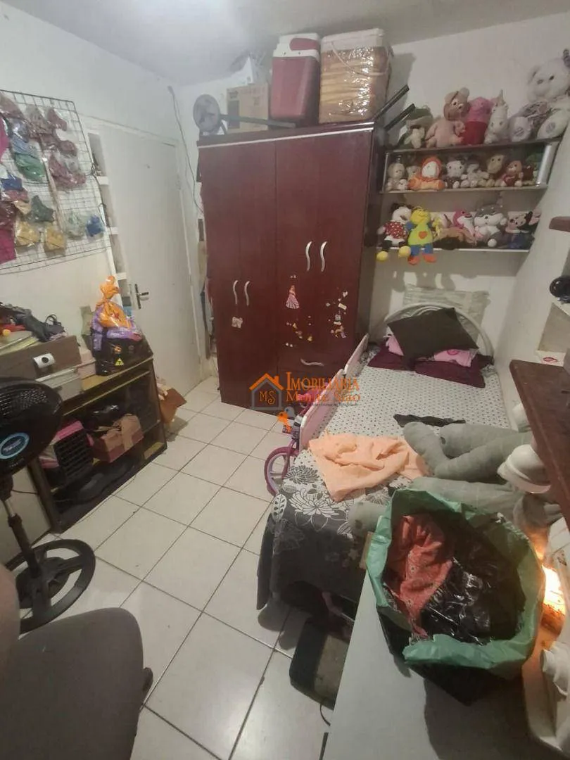 Imagem Apartamento com 2 dormitórios à venda, 56 m² por R$ 180.000,00 - Vila Sadokim - Guarulhos/SP