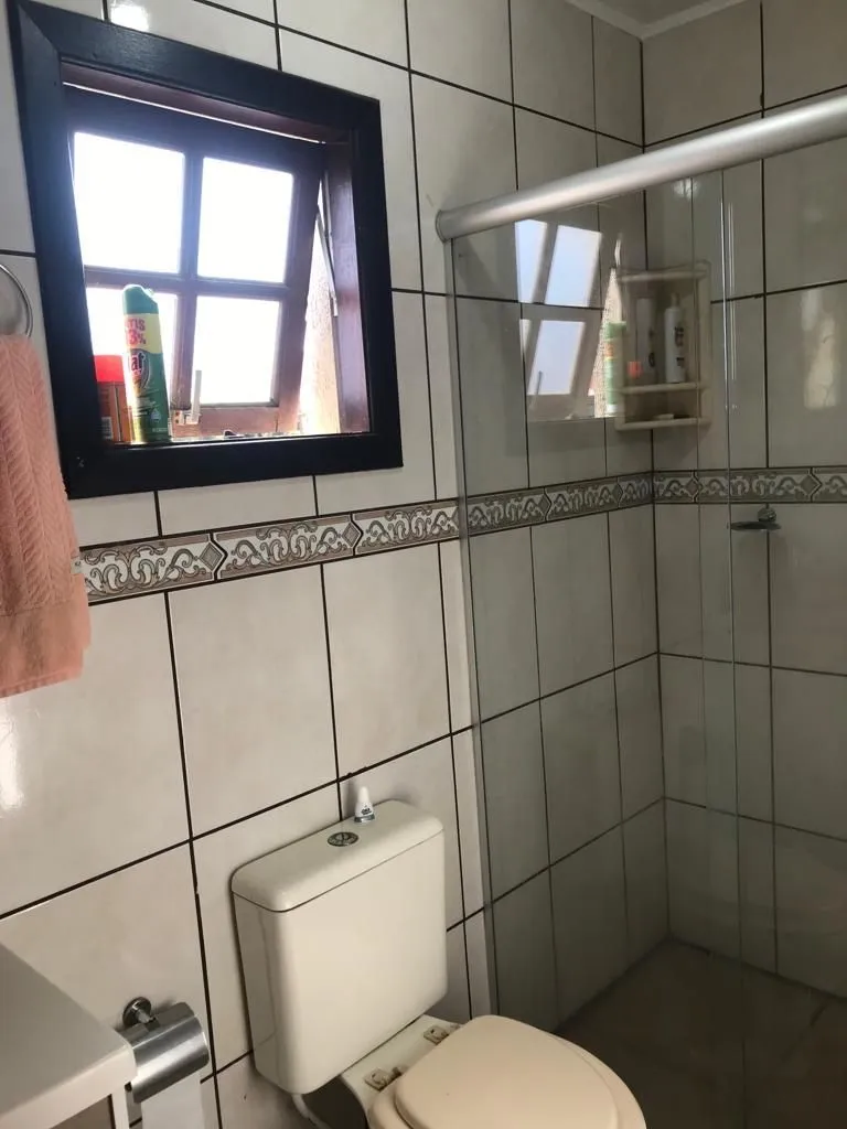 Imagem Sobrado semi mobiliado de 3 dormitorios sendo uma suite no bairro Hipica