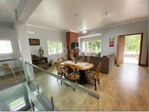Imagem Casa em Ipê Amarelo